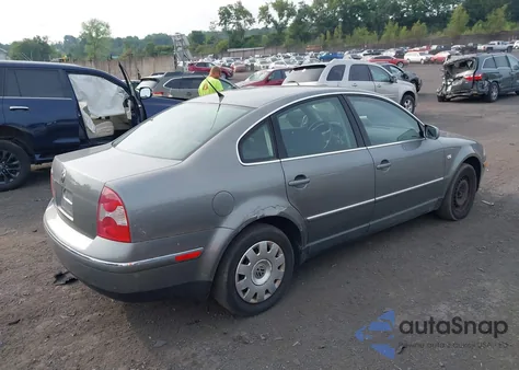 2003 Volkswagen Passat Gl z USA, uszkodzony, nr VIN WVWMD63B93P444169